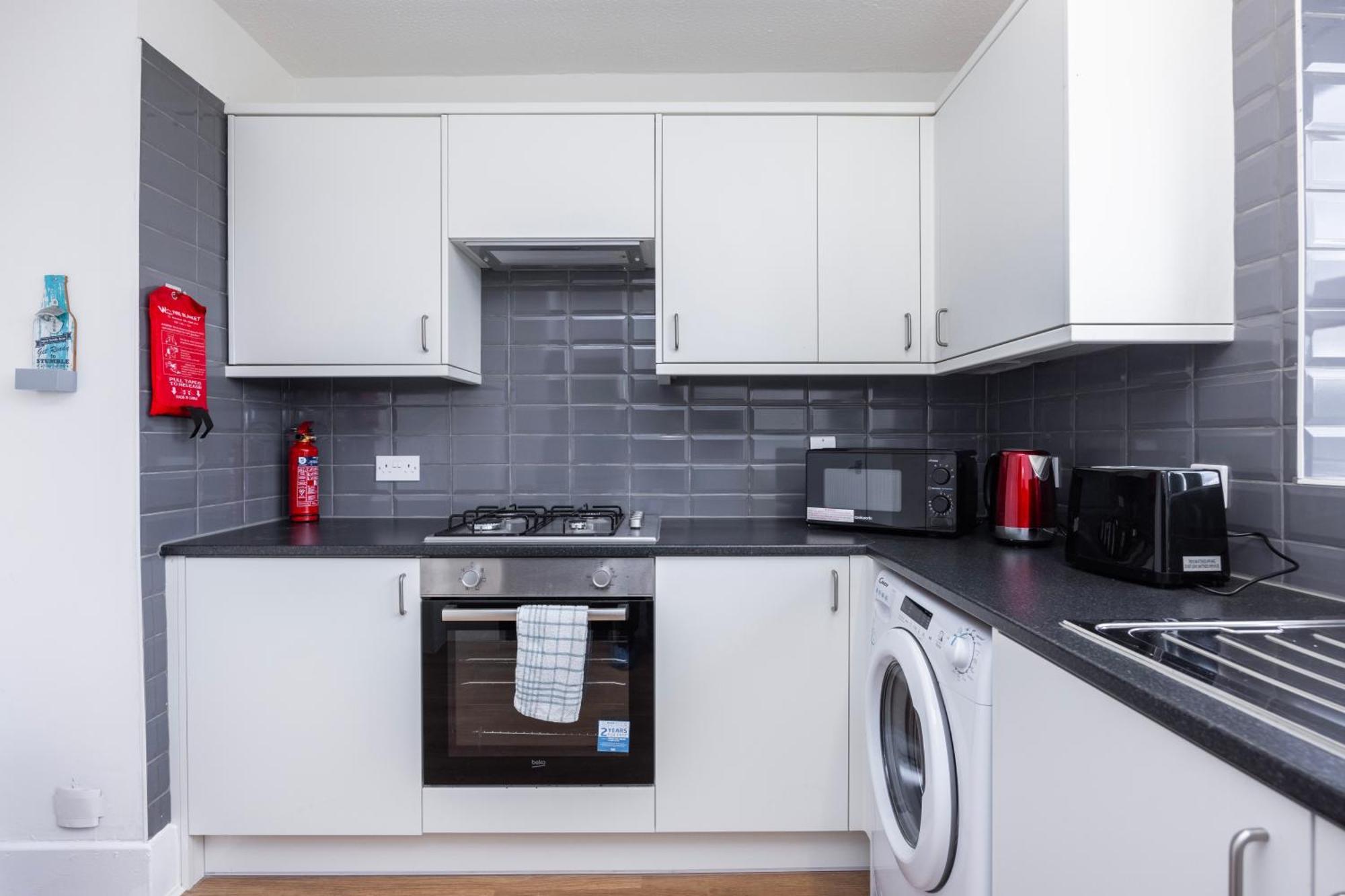 Excel O2 Stunning Large 3 Bedroom Apartment With Balcony Лондон Екстер'єр фото